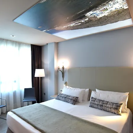 Tc Dona Luisa Hotel